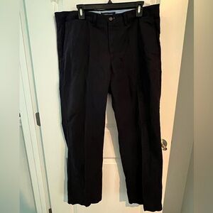 EUC Tommy Hilfiger Men’s 36x30 Black Chino Pants
